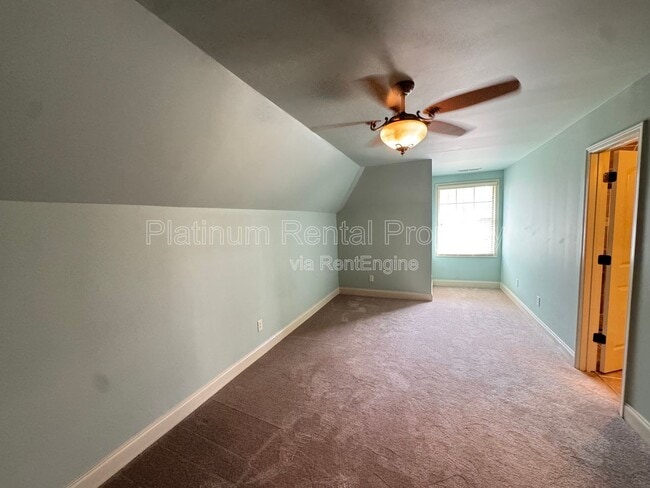 Building Photo - 1811 Traditions Way