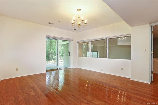 Building Photo - 55 Boulder Ridge Rd