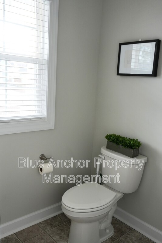 Building Photo - 206 Browns Ferry Rd