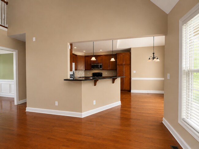 Building Photo - 804 Bobby Jones Dr