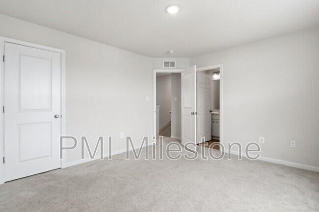Building Photo - 141 Perdiz Rd