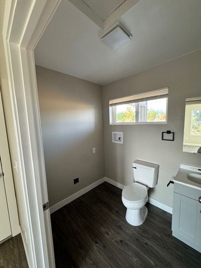 Building Photo - Breathtaking Views – Brand New 2 Bed, 1.5 Bath Home for Rent!  Available Nov 1st | Mt. Bally | Mt...