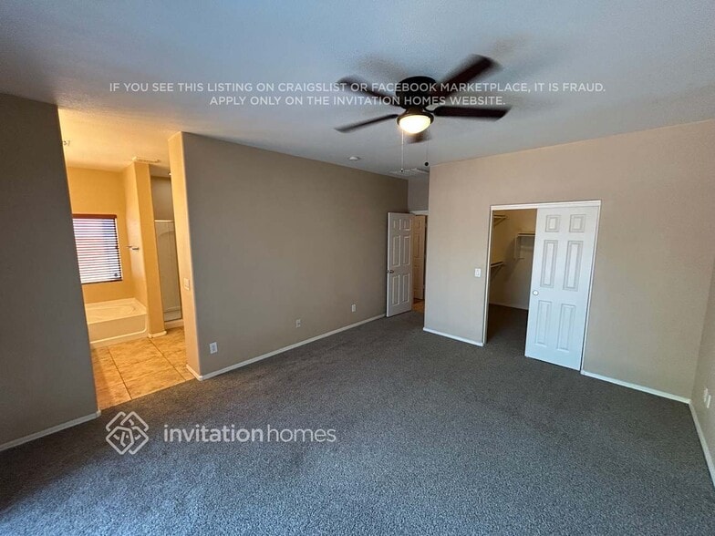 Building Photo - 7005 S 21st Dr