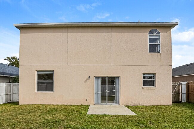 Building Photo - 1828 Olivia Cir