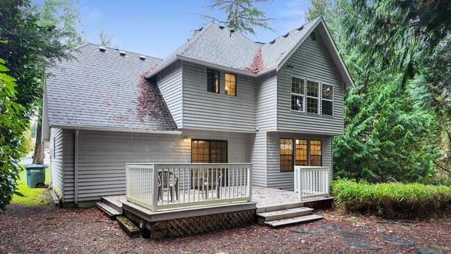 Building Photo - Bright 3-Bed Bothell Home with Attached Garage, Cozy Fireplace, and Private Garden Oasis