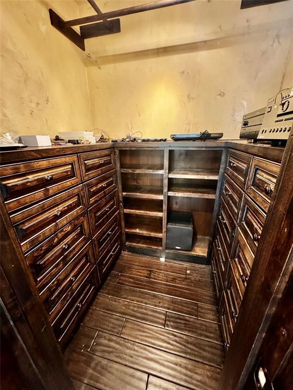 Building Photo - 500 E Riverside Dr