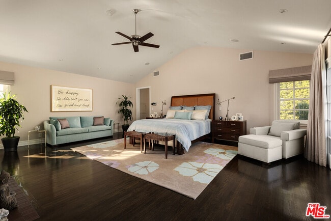 Building Photo - 12523 Helena St