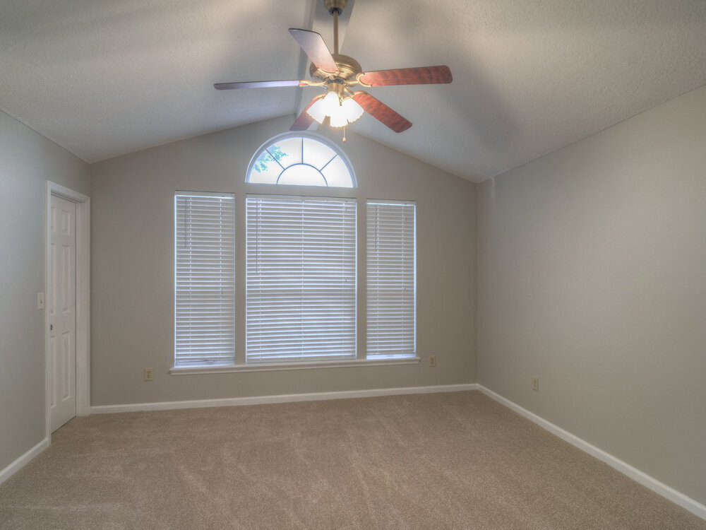 Building Photo - 552 Sparrow Branch Cir