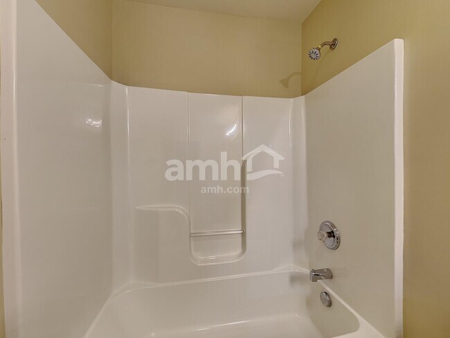 Building Photo - 3540 Harpeth Springs Dr