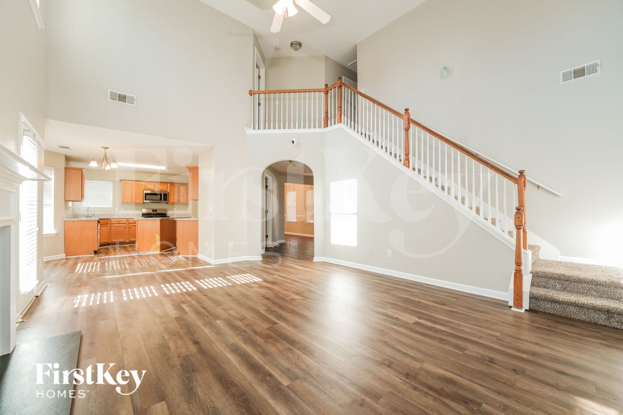 Building Photo - 5435 Yellow Pine Dr