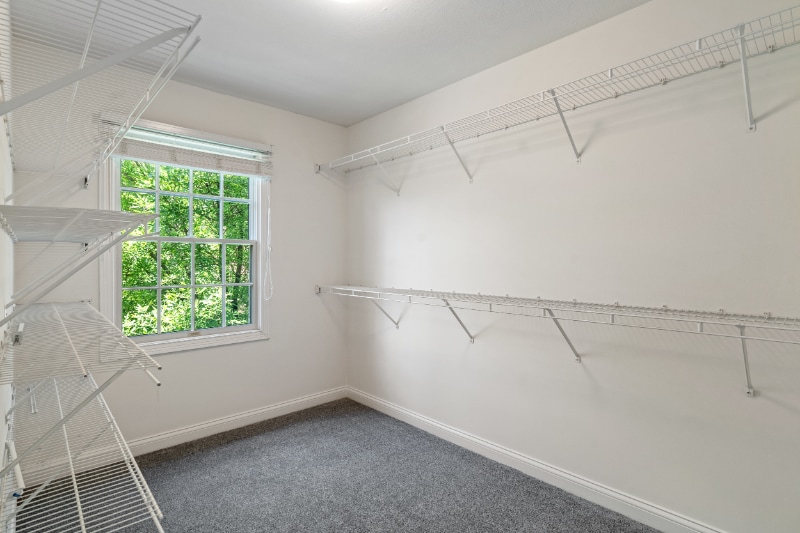 Building Photo - 12735 Edgemont Way