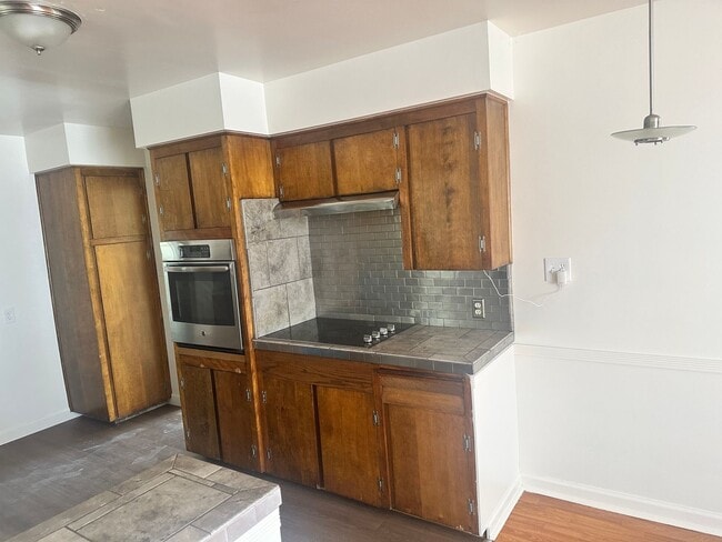 Building Photo - 2518 San Pablo Ave