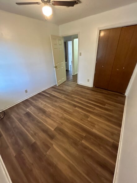 Building Photo - 103 Willow Ridge Dr