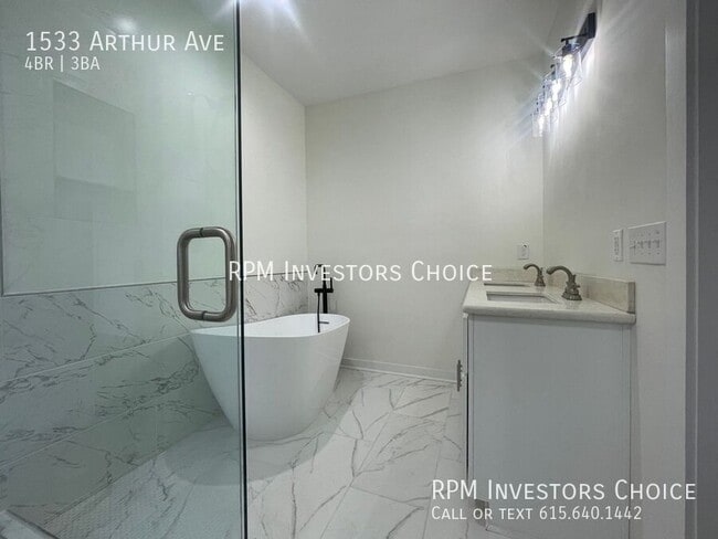 Building Photo - 1533 Arthur Ave