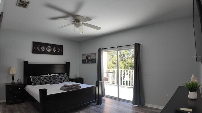 Building Photo - 1711 Retreat Cir