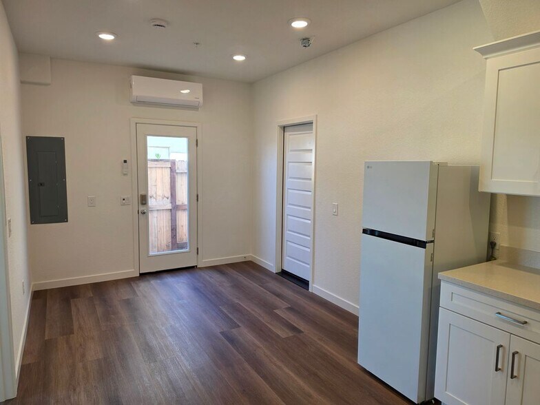 Building Photo - 10221 Terra Franca Wy