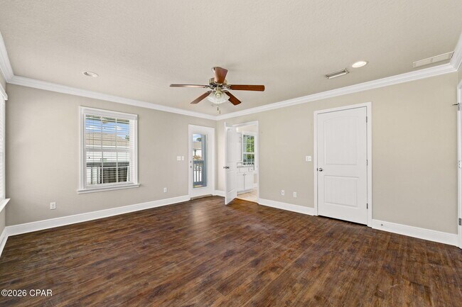 Building Photo - 71 Grayling Way