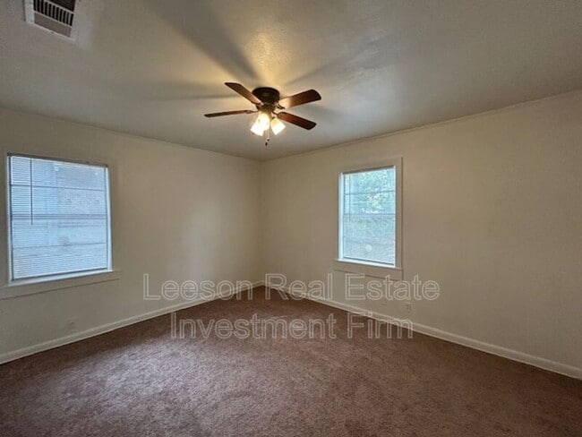 Building Photo - 3445 Hardy St