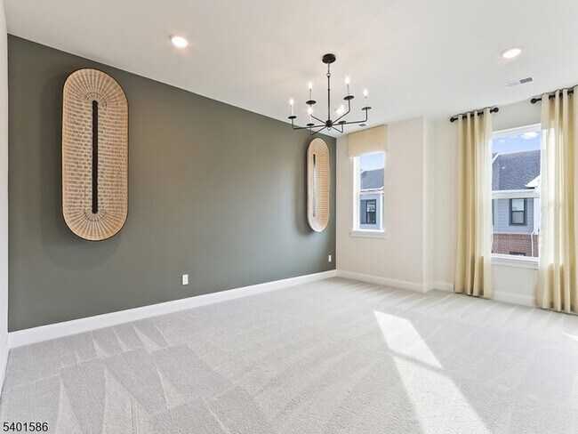 Building Photo - 715 Parker Blvd