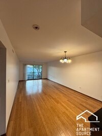 Building Photo - 7427 N Western Ave