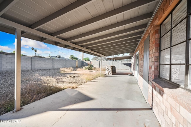 Building Photo - 1808 N Miller Rd