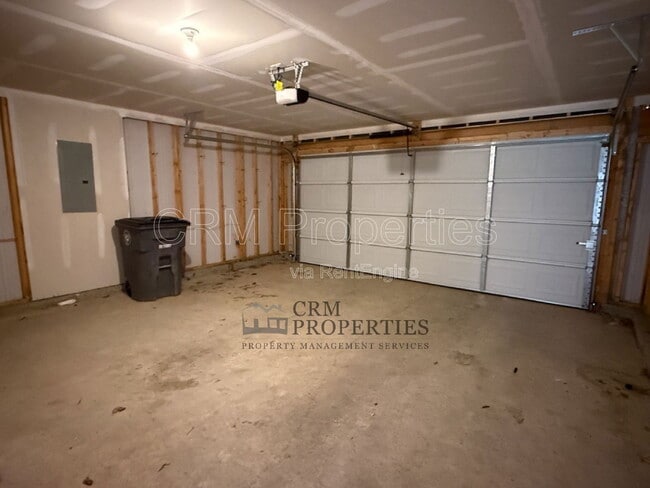 Building Photo - 1113 Doe Spgs Ct