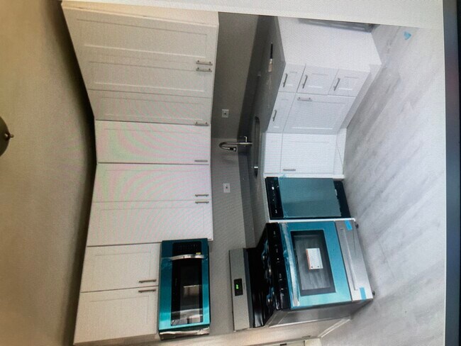 Building Photo - 5051 W Berenice Ave
