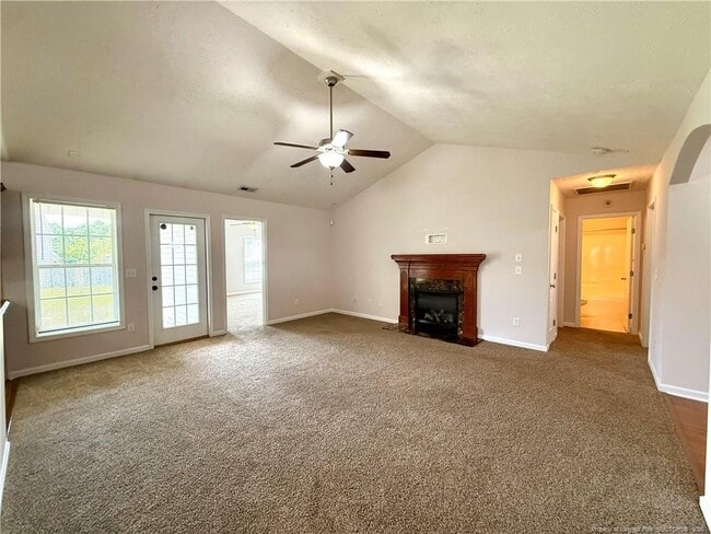Building Photo - 2513 Hunting Bow Dr