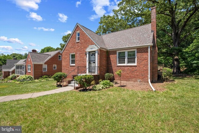 Building Photo - 9110 Autoville Dr