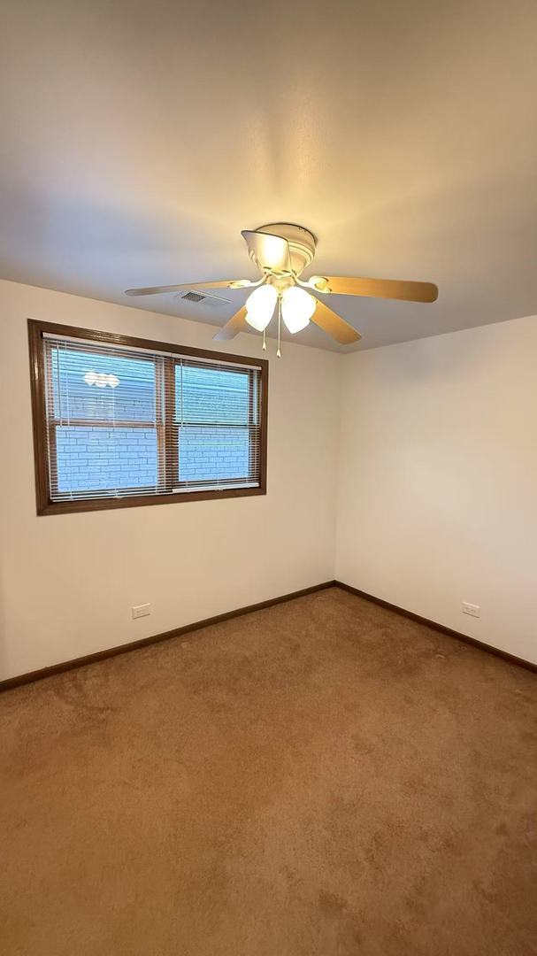 Building Photo - 455 W 37th St