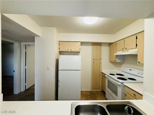 Building Photo - 1150 N Buffalo Dr