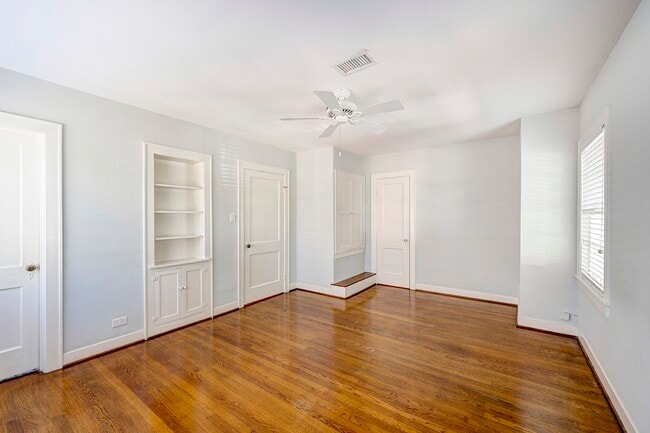 Building Photo - 1741 Wroxton Ct