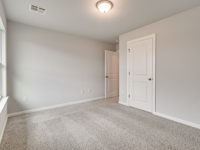 Building Photo - Beautiful New Home!