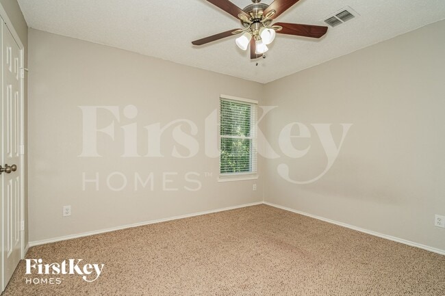 Building Photo - 1208 Indian Trail Rd