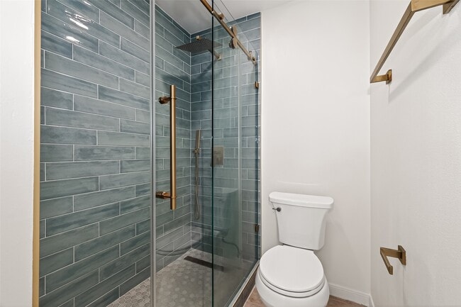 Building Photo - 13244 Trail Hollow Dr