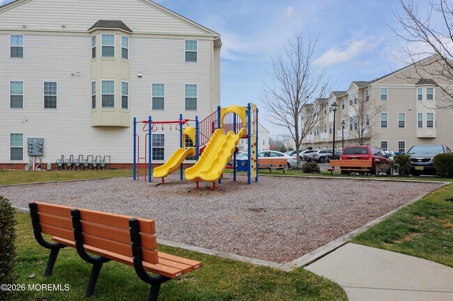 Building Photo - 43 Jake Dr