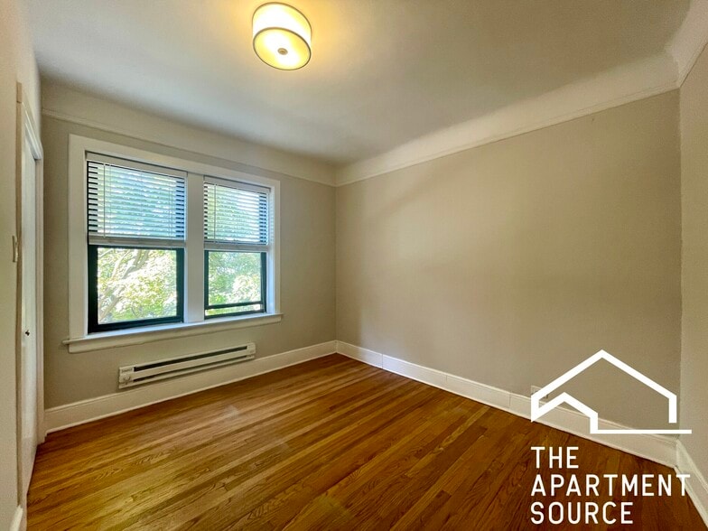 Building Photo - 2620 N Rockwell St