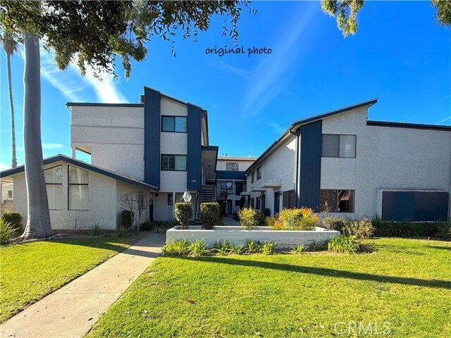 Building Photo - 141 N Parkwood Ave