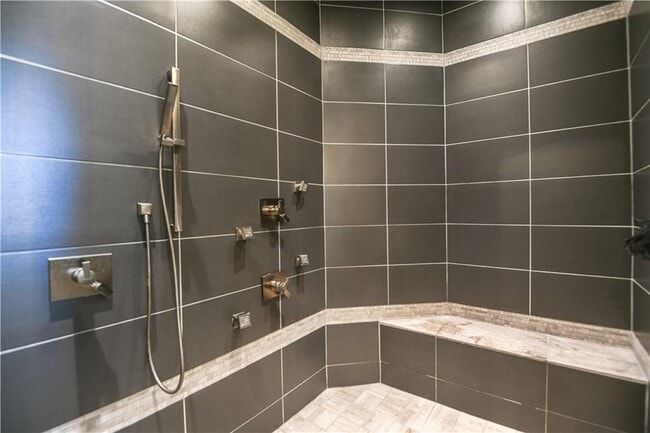 Building Photo - 13220 Rock Canyon Rd