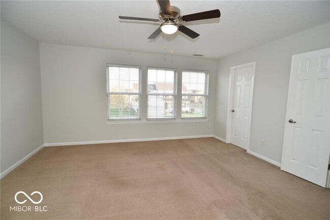 Building Photo - 5742 Cantigny Way N