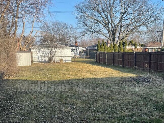 Building Photo - 3738 Edgar Ave