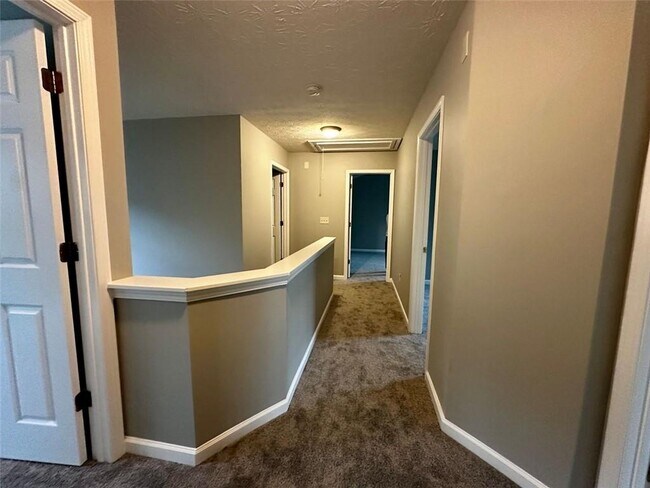 Building Photo - 413 Glenleigh Dr
