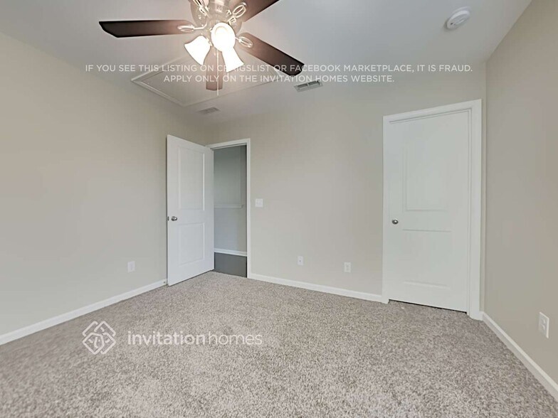 Building Photo - 3517 Diamond Springs Dr