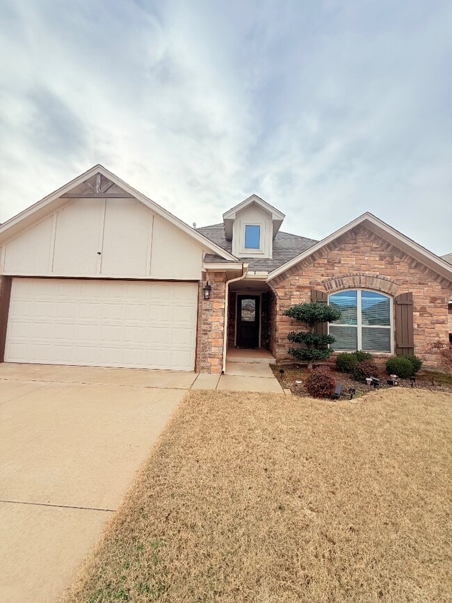 Building Photo - 3412 NW 160th St