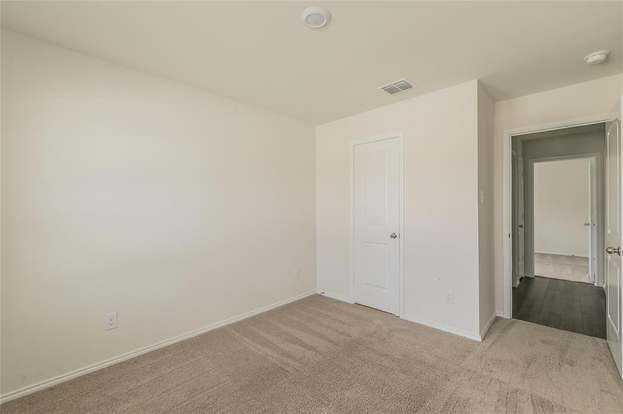 Building Photo - 1705 Avery Pointe Dr