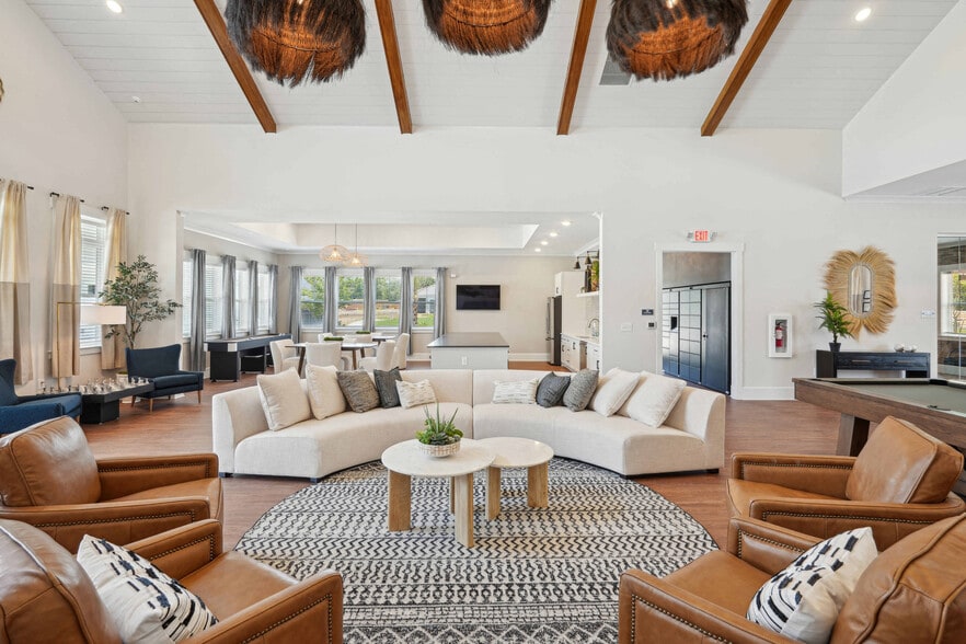 Interior Photo - Monument at Ocean and Main