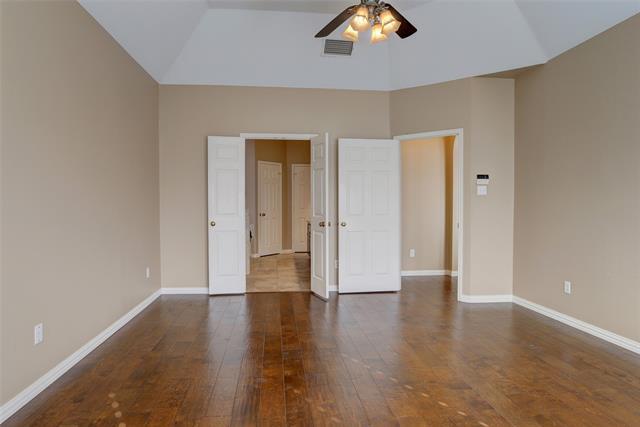 Building Photo - 8803 Falcon View Dr