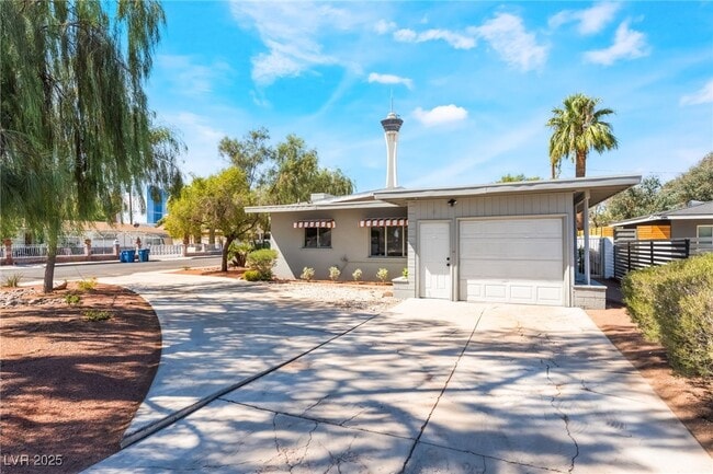 Building Photo - 569 Canosa Ave