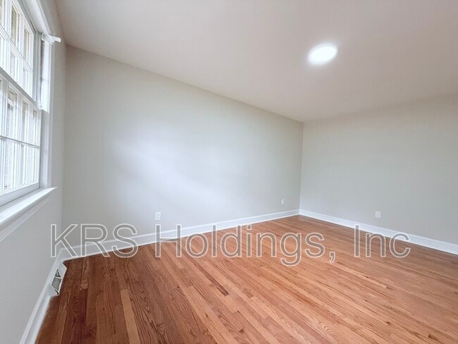 Building Photo - 2501 New Bern Ave