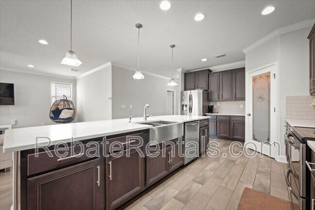 Building Photo - 3954 Coastal Cove Cir